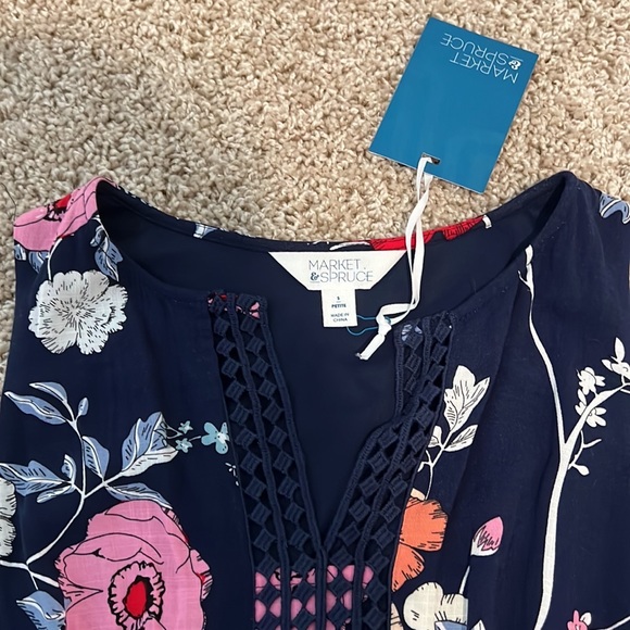 Navy/ Floral dress - Picture 2 of 4